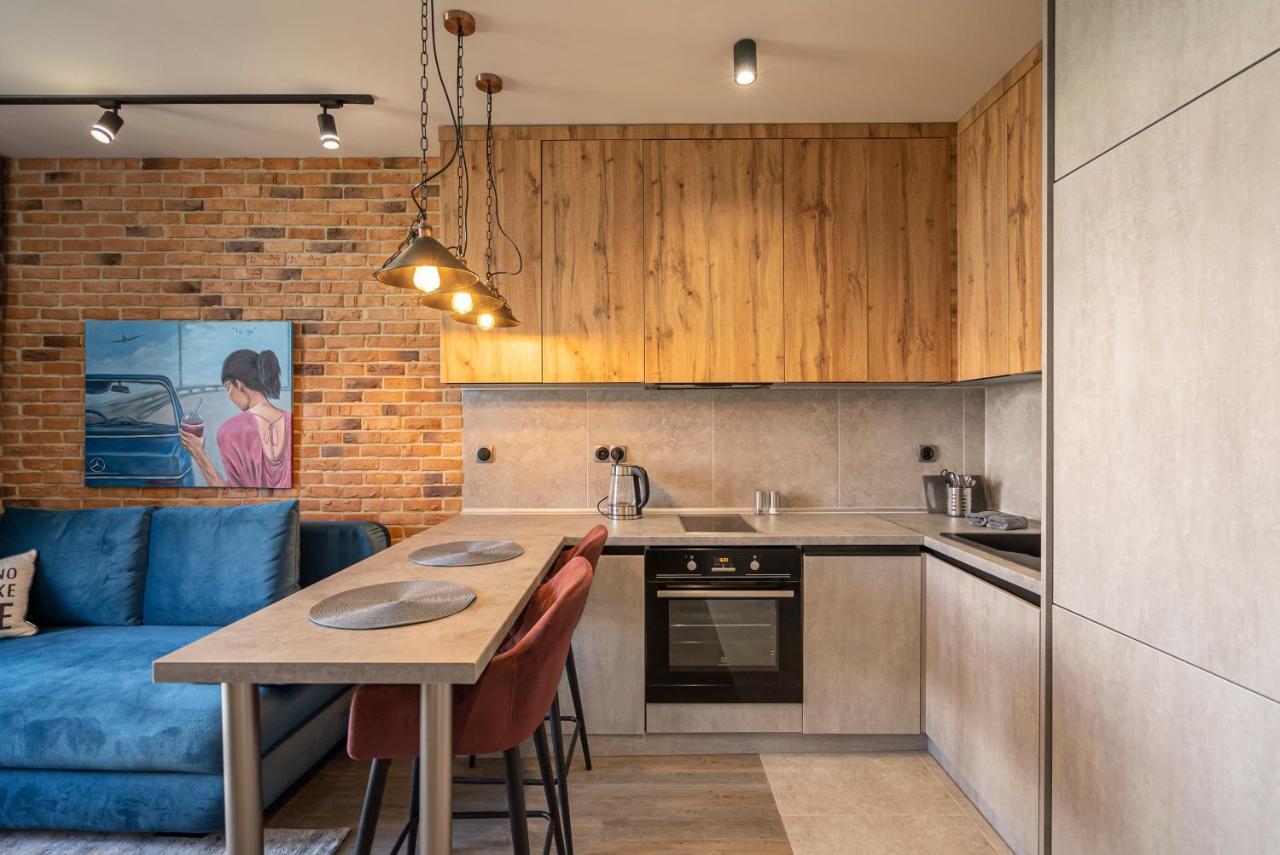 Slavutich Ecoloft Studios Kiev Bagian luar foto